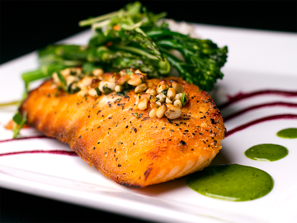 Salmon is rich in vitamin B. (iStock)