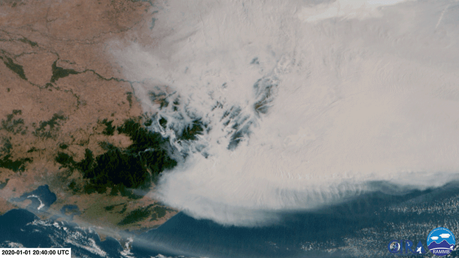 RAMMB/CIRA/CSU An animation shows the Himawari-8 satellite's view of the Australian brushfires and smoke clouds on January 2, 2020. Melbourne is visible in the bottom-left corner.