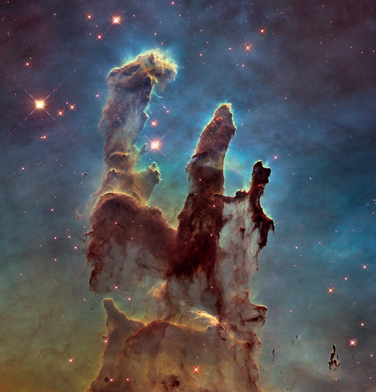 pilares de la creación revisitados en 2015 hubble