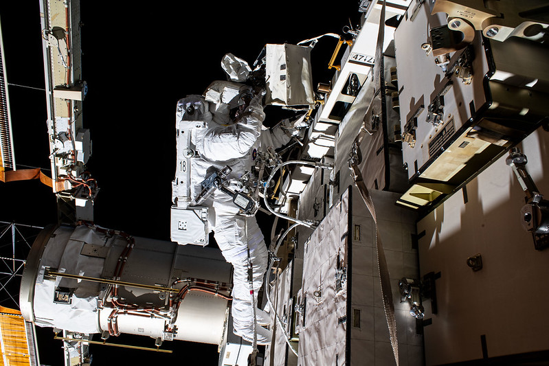 Astronaut Bob Behnken's ISS battery swapping spacewalk, 26 June 2020. (NASA)