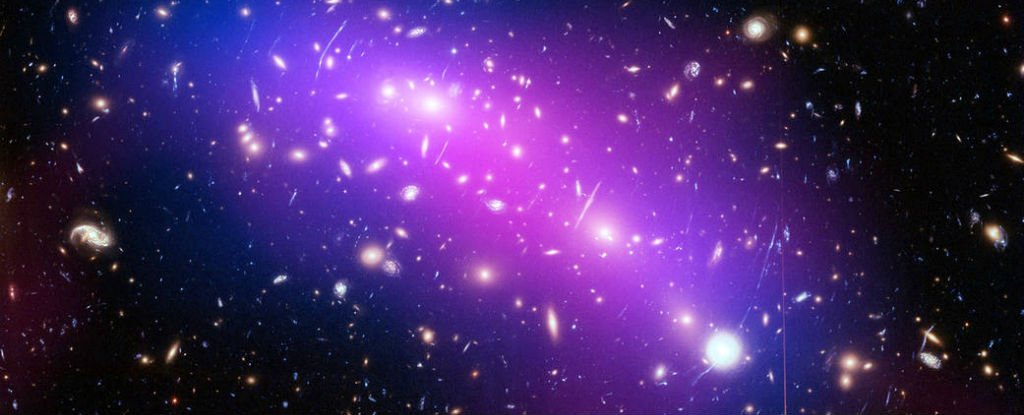 تصویر جدید هابل از برخورد دو خوشه کهکشانی با هم 1