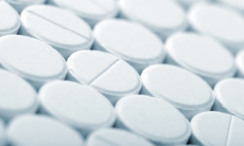 Mordolff_-_white_tablet_pills