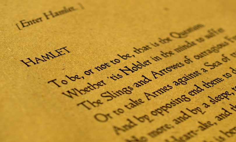 Claudio_Divizia_shakespeare_shutterstock