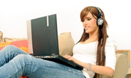 Inkout_-_girl_internet