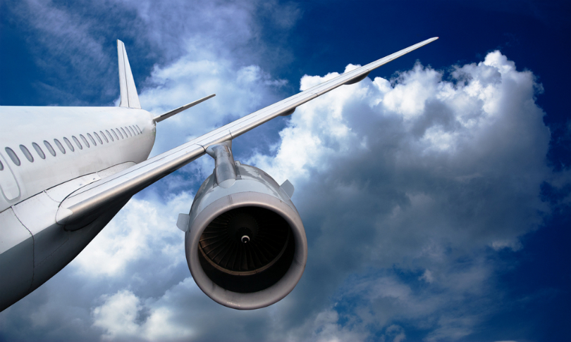 Kamenetskiy_Konstantin_Plane_shutterstock