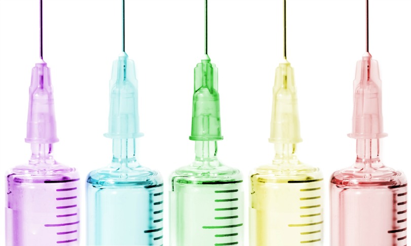 Nixx-Photography_vaccines_Shutterstock