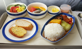 WilliamJu-PlaneFood-iStock