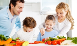 skynesher_-_family_meal2