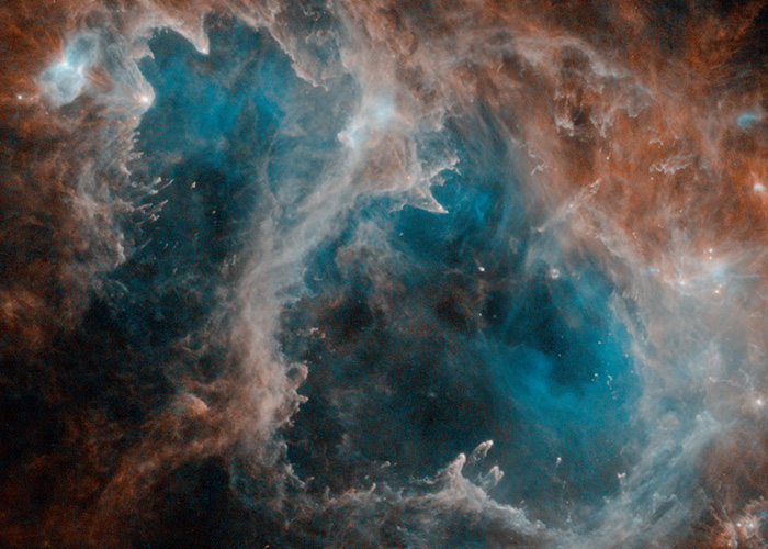 herschel molecular clouds W5