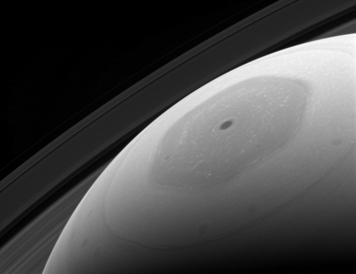 saturn4