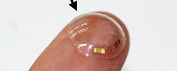 A new smart contact lens could monitor the glucose in your tears in real-time