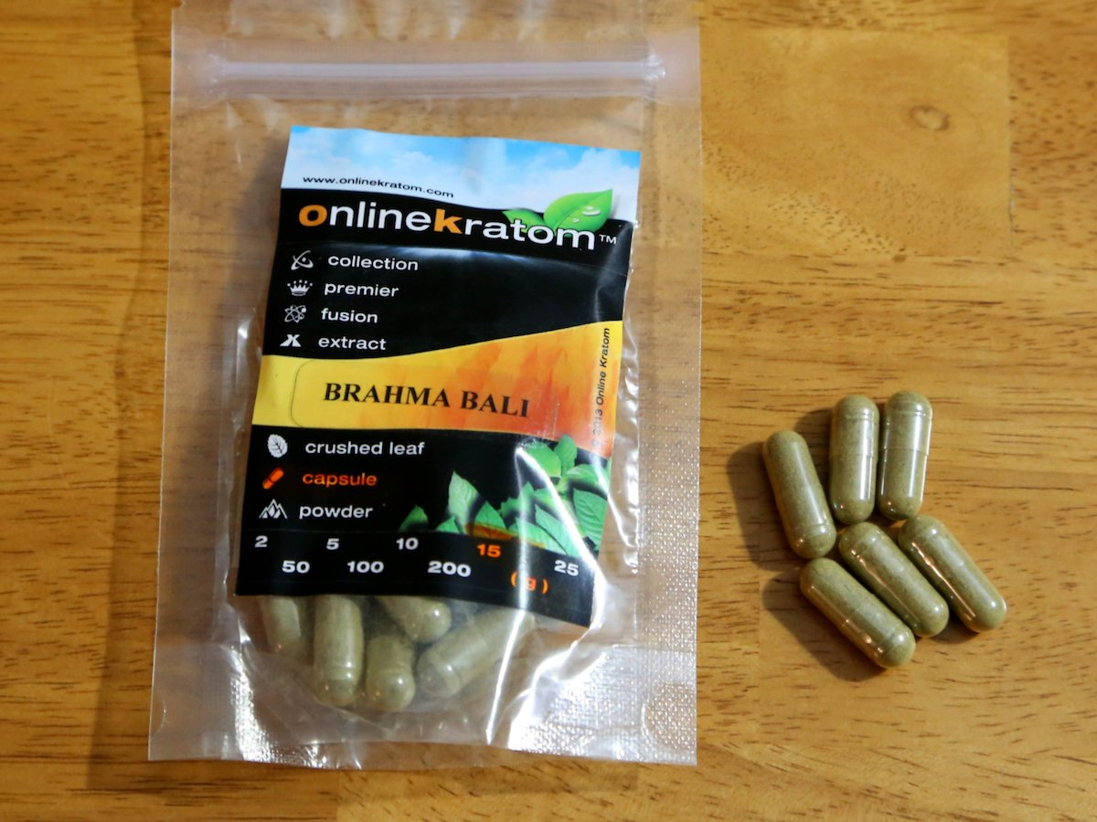 kratom in a packet