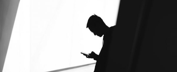 Massive study on health effects of cellphone radiation has left scientists confused