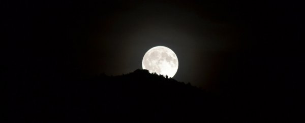 Tonight, there will be a 'Worm Moon' - here's what that actually means