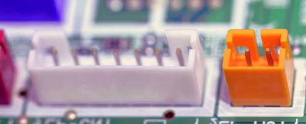 ScienceAlert Deal: Make Your Own Electronics with This Raspberry Pi 3B Starter Kit