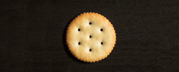 This simple "cracker test" could tell you how many carbs you should be eating