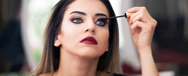 Here's what can happen if you always sleep with mascara on, oh god