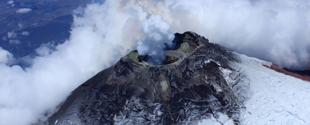 Scientists Are Tapping Into Eerie 'Volcano Music' to Predict Future Eruptions  Volcano-tunes_1024