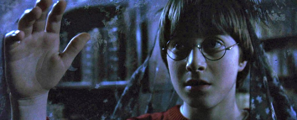 Scientists Say They've Found a Way to Make an Object Invisible From Every Angle  HarryPotterInvisibilityCloak_web_1024