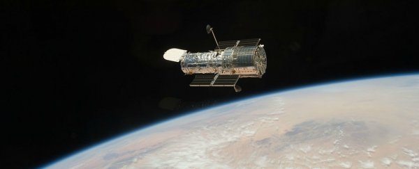Hubble has just captured these spectacular images of Mars and Saturn