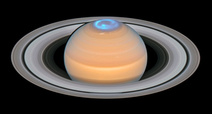 saturn aurora composite 2018