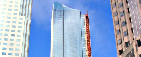 A sinking, leaning 58-storey skyscraper in San Francisco has now developed a crack in one window