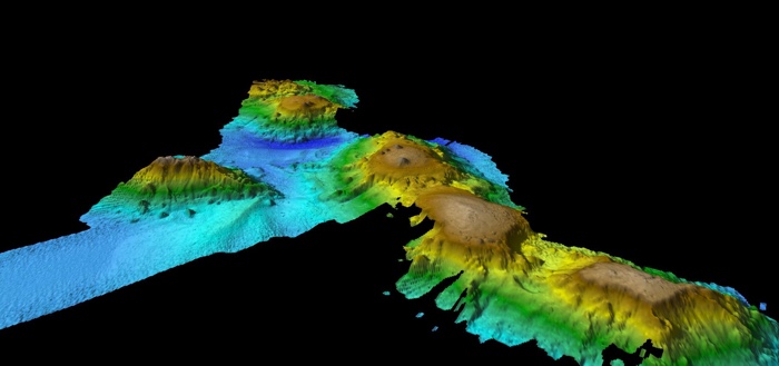 051 volcanic seamounts 3
