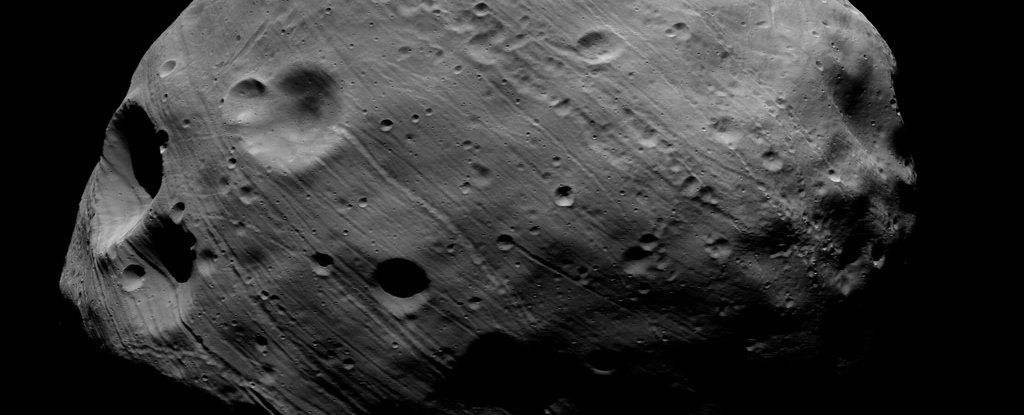 Strange Grooves on Mars’ Moon Were Caused by Boulders Rolling Around its Surface, Study Suggests