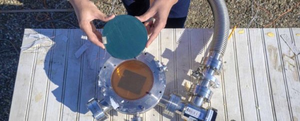 This insane device both harvests solar energy and sends excess heat into space