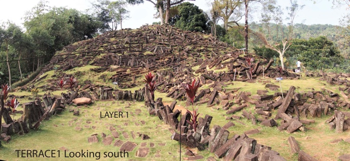 018 gunung mount padang pyramid indonesia 3