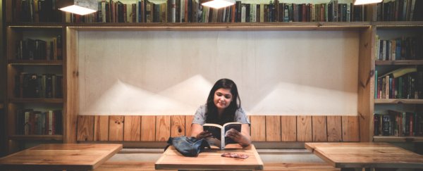 People who brag about their intellect don't know as much as they think, study finds