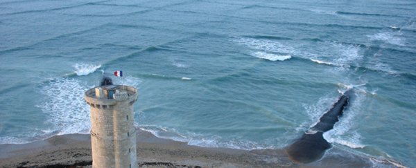 This is a 'cross sea'. You do not want to get caught in one