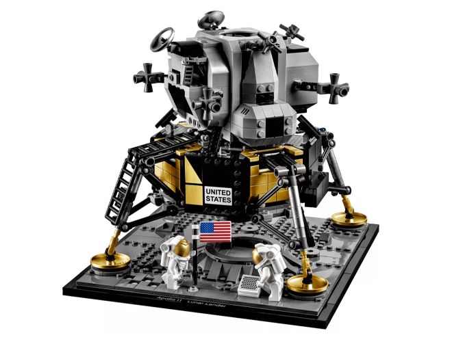 Neil and Buzz with the American flag and the Laser Rangefinding Retroreflecto. (LEGO)