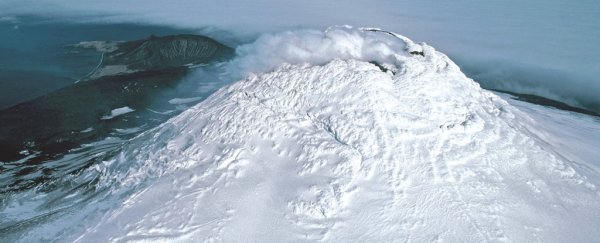 An incredibly rare type of lava lake was just found hidden in sub-Antarctica