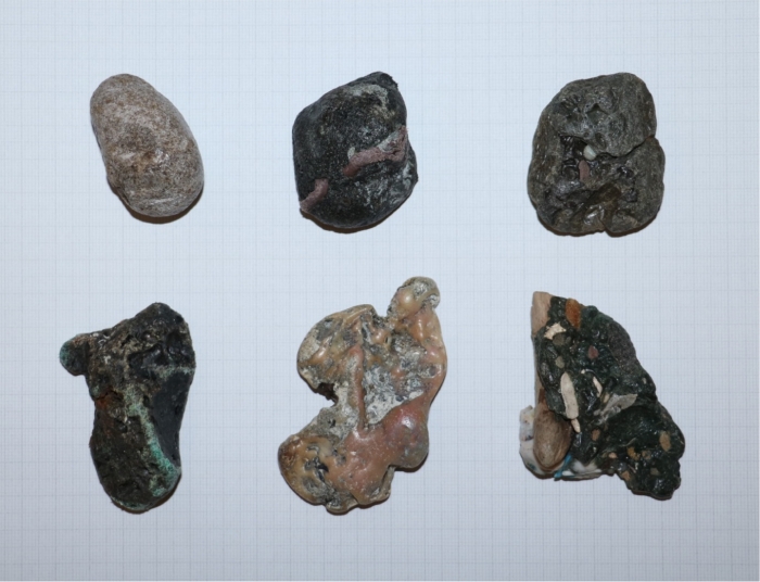 plastic rocks individual