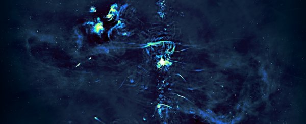 Astronomers Discover Giant Radio Bubbles Expanding From The Heart of The Milky Way