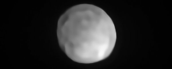 Astronomers Just Found What May Be The Smallest Dwarf Planet in The Solar System