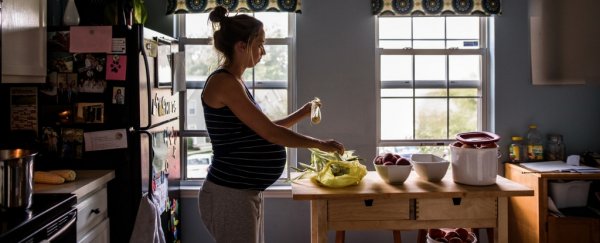 Pregnant? Current coronavirus guidelines might give you some peace of mind