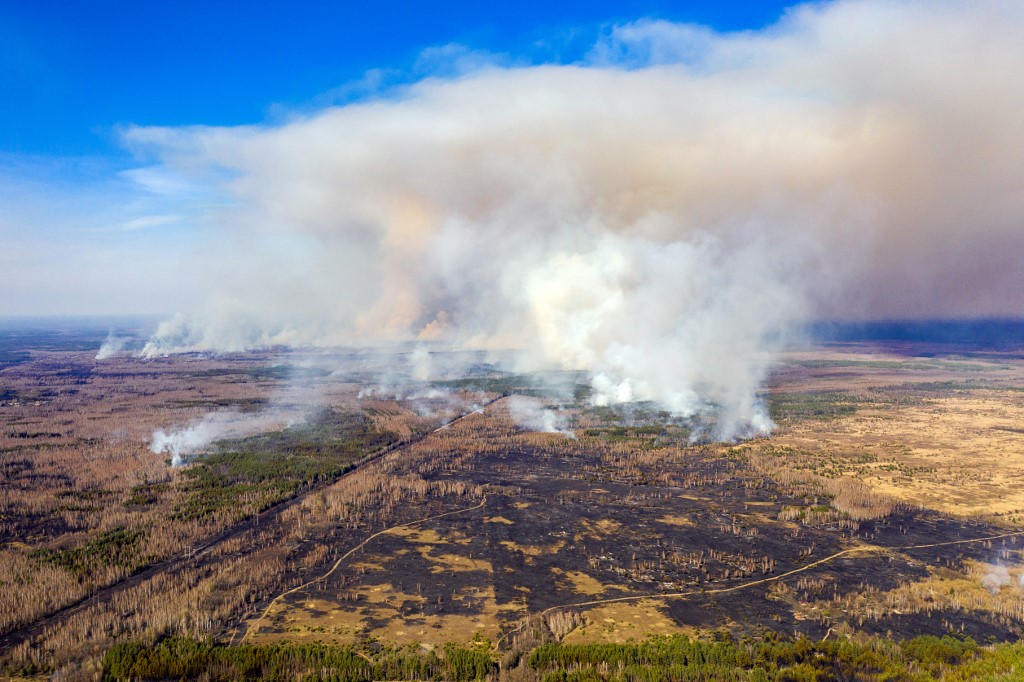 Chernobyl exclusion zone fire april 2020