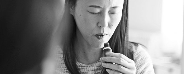 Loss of smell should be listed as an early COVID-19 symptom, study finds