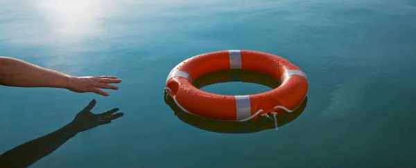 Study reveals why large groups of humans are hopeless in a crisis