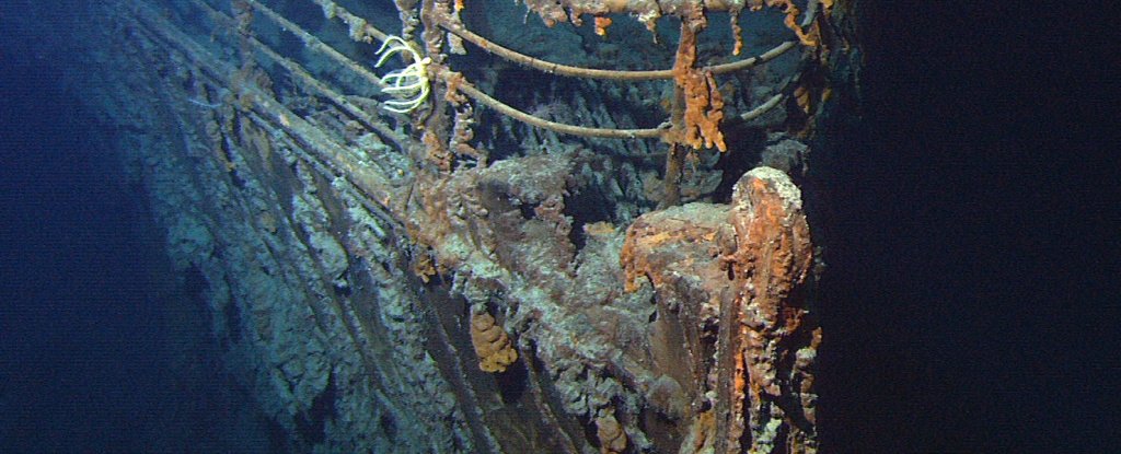The bow of the Titanic photographed in 2004 by the ROV Hercules. 
