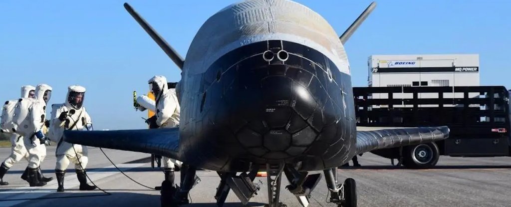 US Air Force X-37B Orbital Test Vehicle 4 in 2017. 