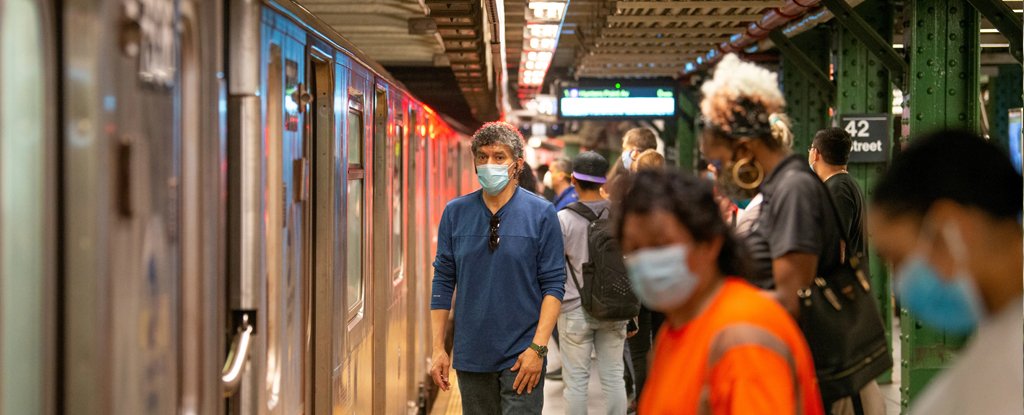 Crowded New York subway platform on May 30. 