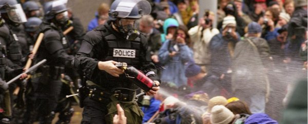 Chemical engineer explains why pepper spray is so intense