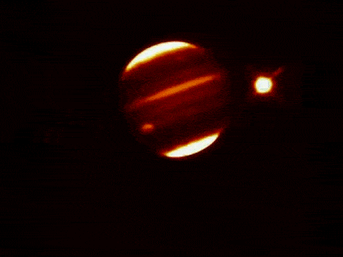 Comet crashing with Jupiter. (Max Planck Insititute)