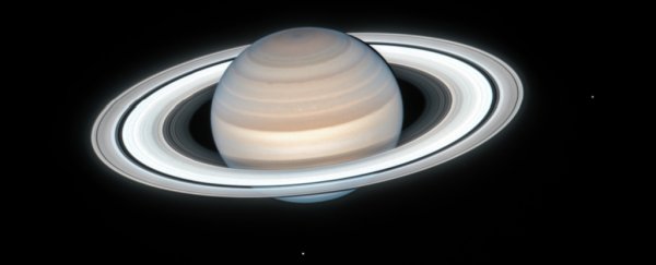 Hubble just took an astonishingly detailed image of Saturn