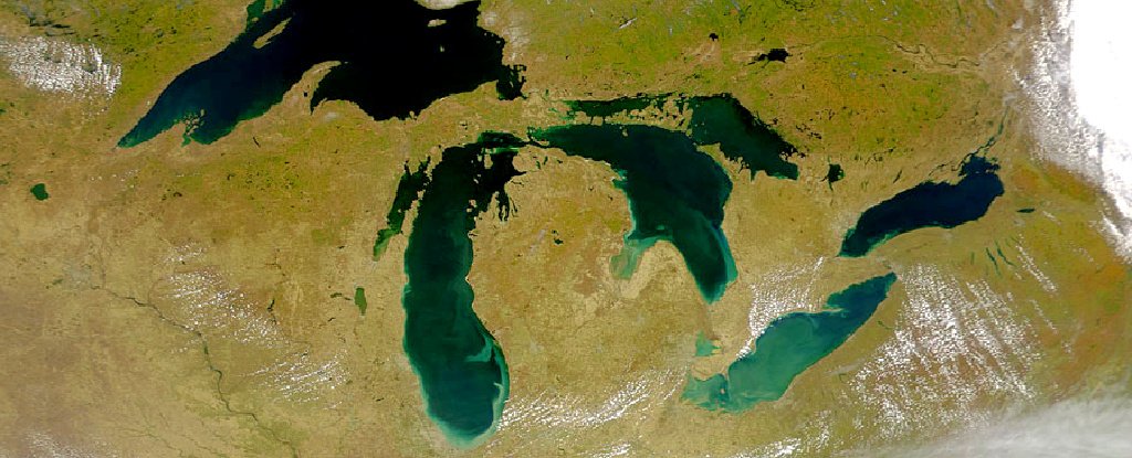 The Great Lakes in 2000. 