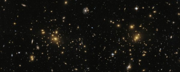 A vast radio 'bridge' has been found connecting 2 galaxy clusters about to merge