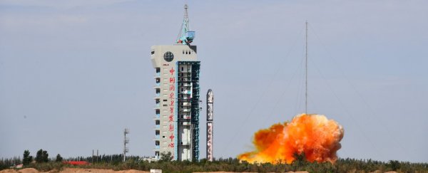 China lands mysterious reusable spacecraft after 2 days in space